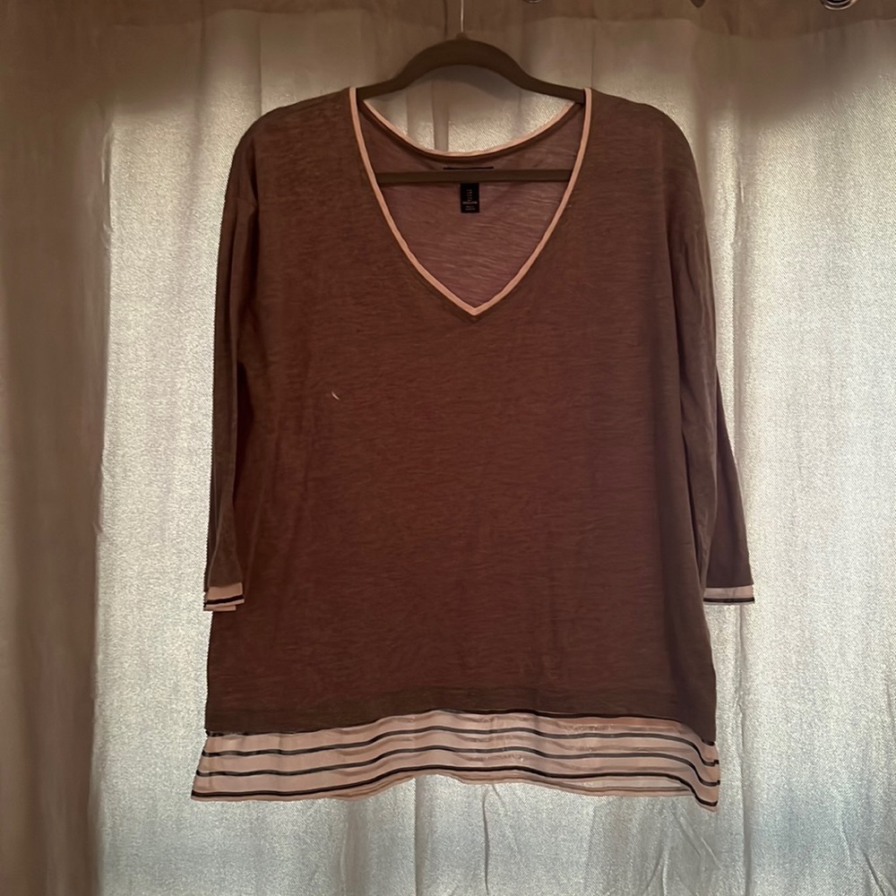 Large GAP business casual shirt! Grey with blue and white shear.